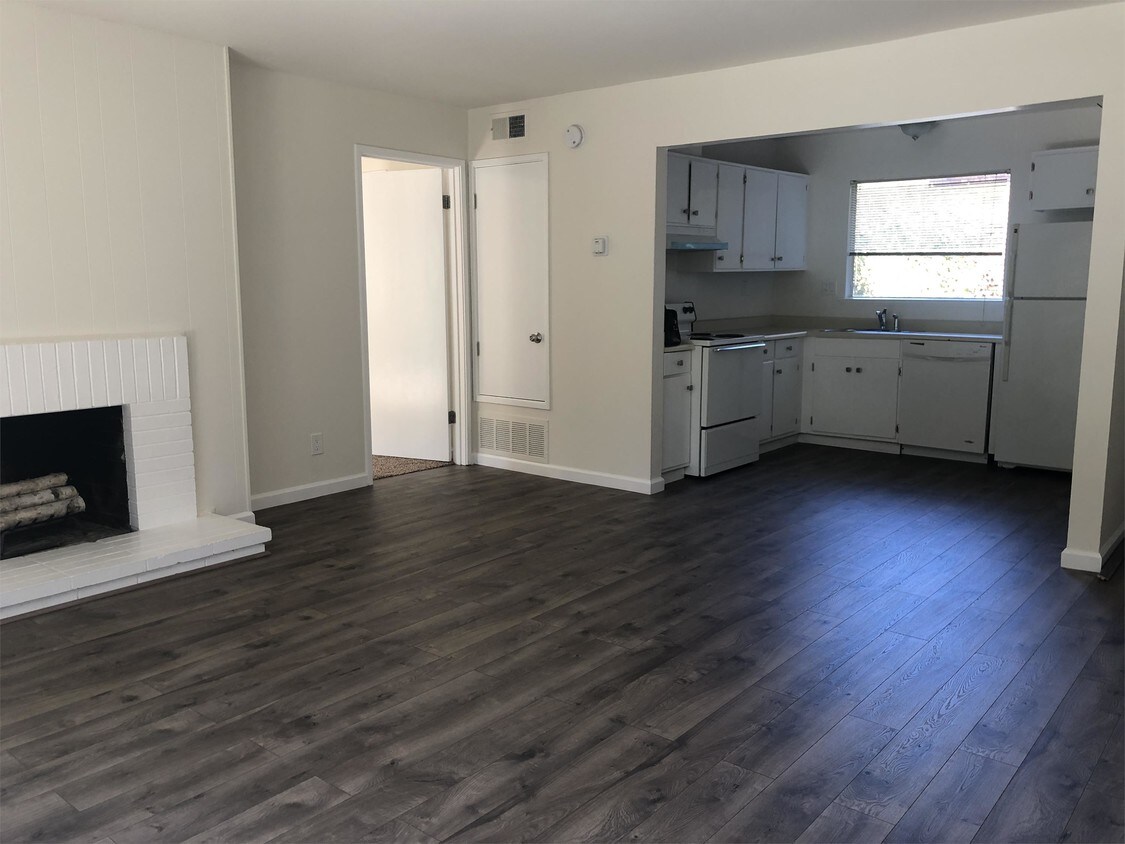 Foto principal - 915 E Blithedale Ave