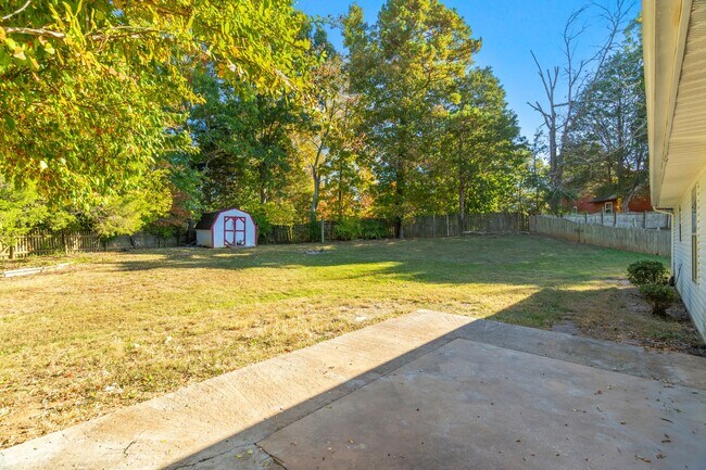 Foto del edificio - 7700 Bellchase Ln