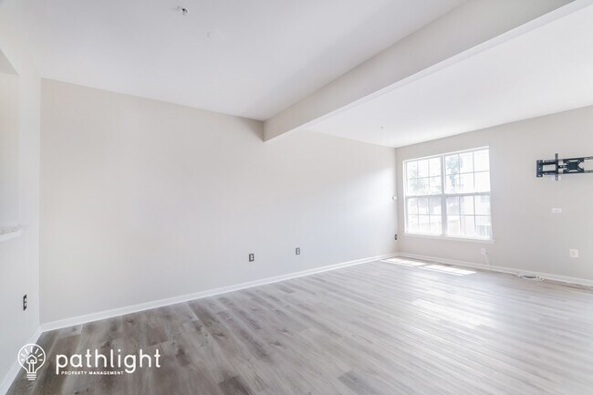 Foto del edificio - 7502 Oakpost Ct
