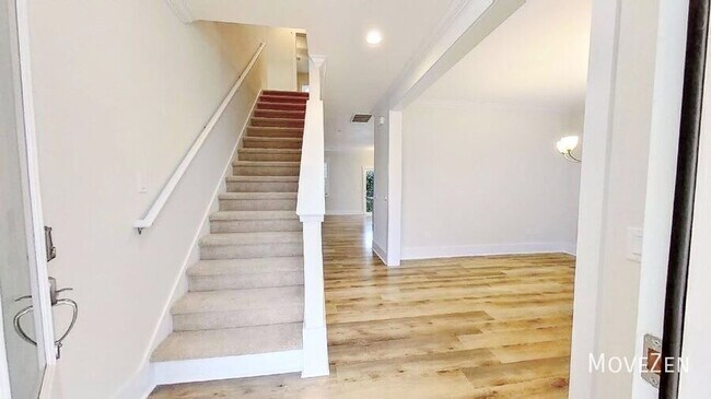 Foto del edificio - 6504 Oak Canopy Dr