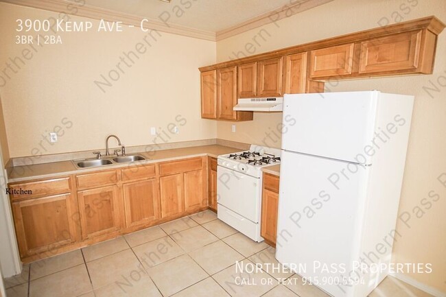 Foto del edificio - 3 Bedroom Apt Close to Fort Bliss!