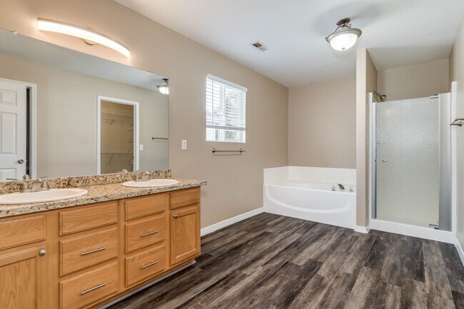 Building Photo - COMING SOON! Amazing Single Family Home fo...
