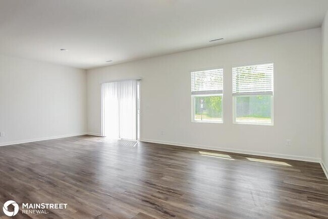 Building Photo - 121 Quincy Meadow Ave, Zebulon, NC 27597