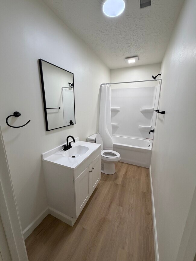 Foto del edificio - 11446 Charleston Rd