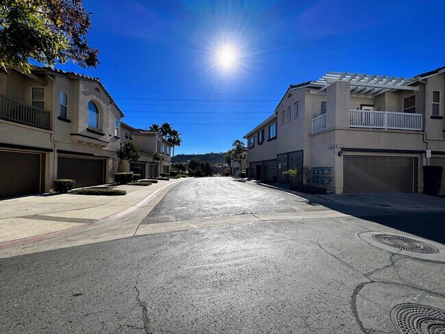 Foto del edificio - 10876 Ivy Hill Dr