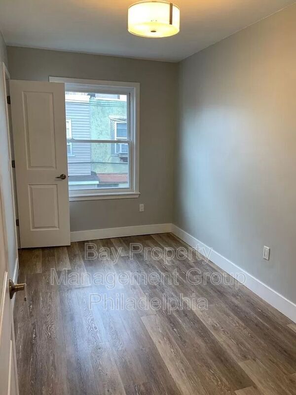 Building Photo - 1507 S Corlies St
