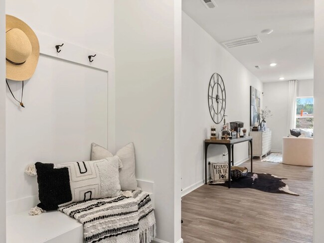 Building Photo - FREE MONTH'S RENT! NEW 3BD Townhome Walkin...