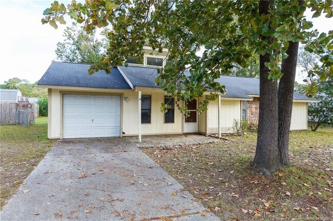 Building Photo - 1861 Berriedale Dr