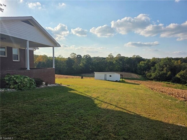 Building Photo - 3482 NC-268