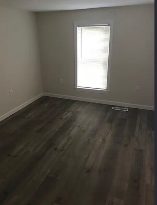 Building Photo - 3 Flagg Rd