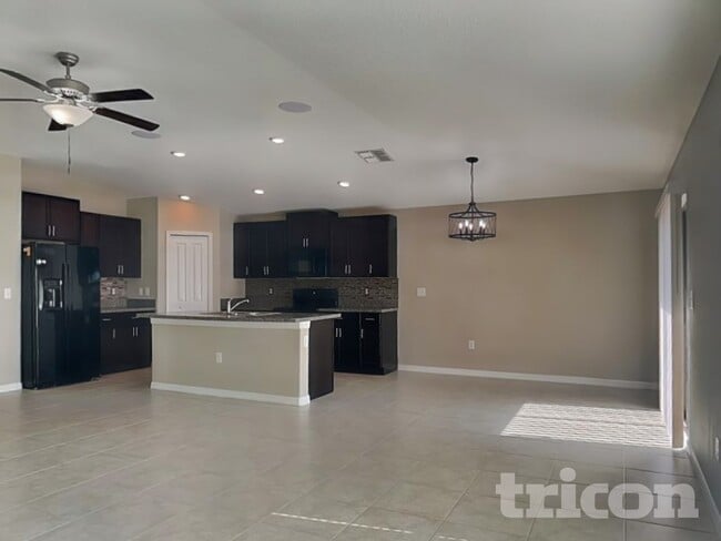 Building Photo - 4148 Salt Springs Ln