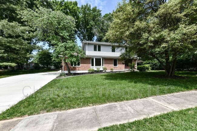 Foto del edificio - 6206 Redwood Ln