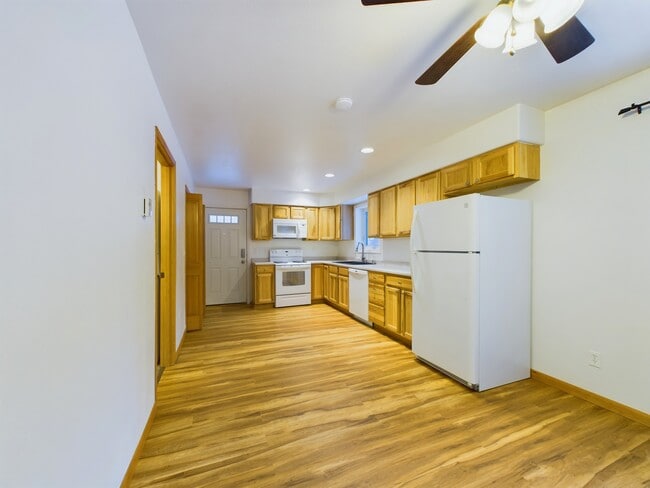 Foto del edificio - 3380 Venus Dr