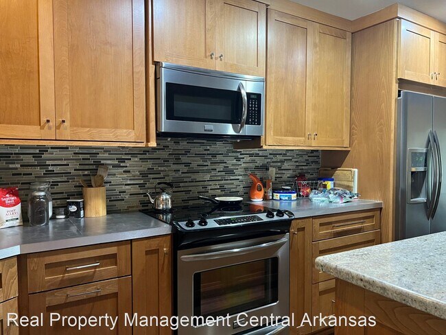 Building Photo - 2 br, 2 bath House - 1201 N Pierce St 3