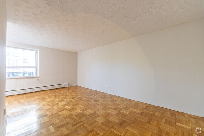 1 chambre, 1 salle de bain - 58,5 m² - Salon - 839 Roselawn Ave