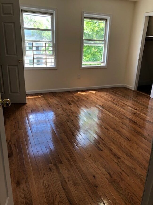Photo - 687 Hunterdon St Apartment