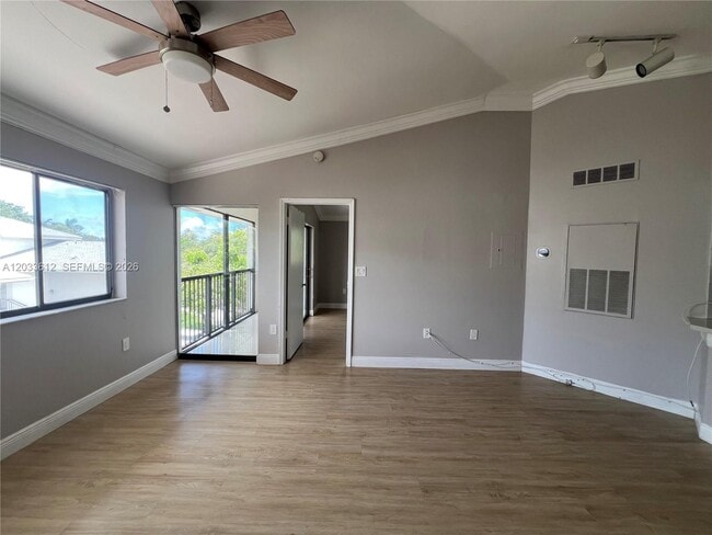 Building Photo - 703 Gardens Dr