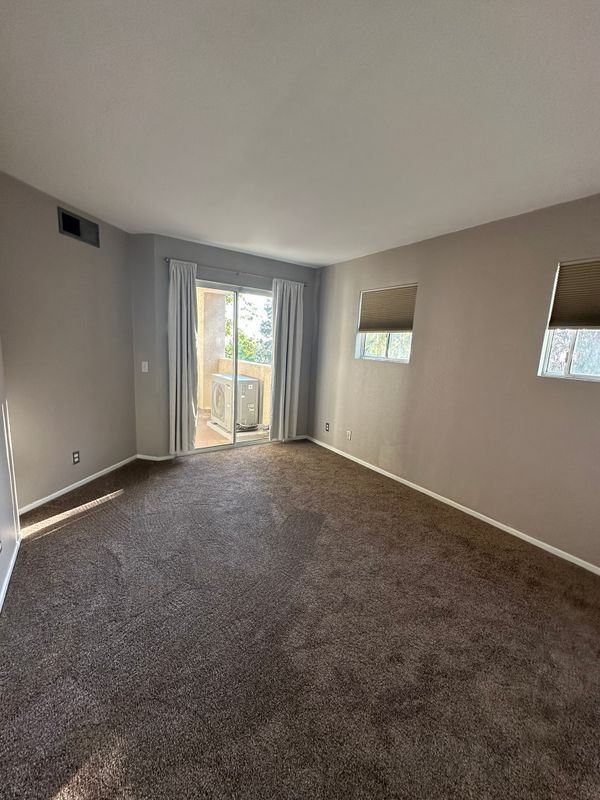 Foto del edificio - 11345 Affinity Ct