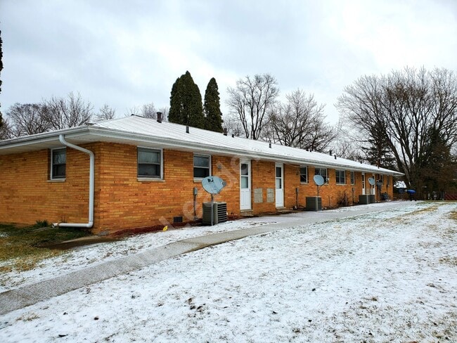 Building Photo - 6969 Jackson Ct