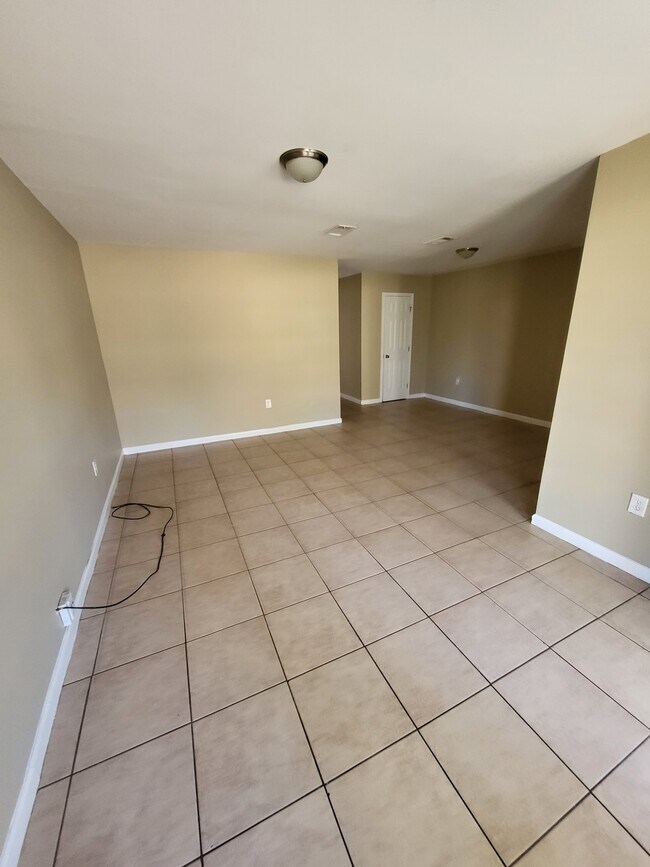 Photo - 9636 El Scott Ave House