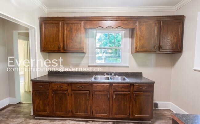 Foto del edificio - 1838 31st St SW