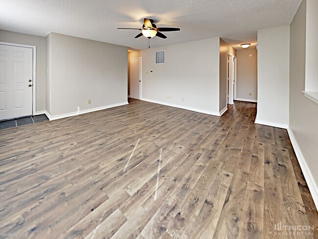 Building Photo - 2159 Summer Breeze Way