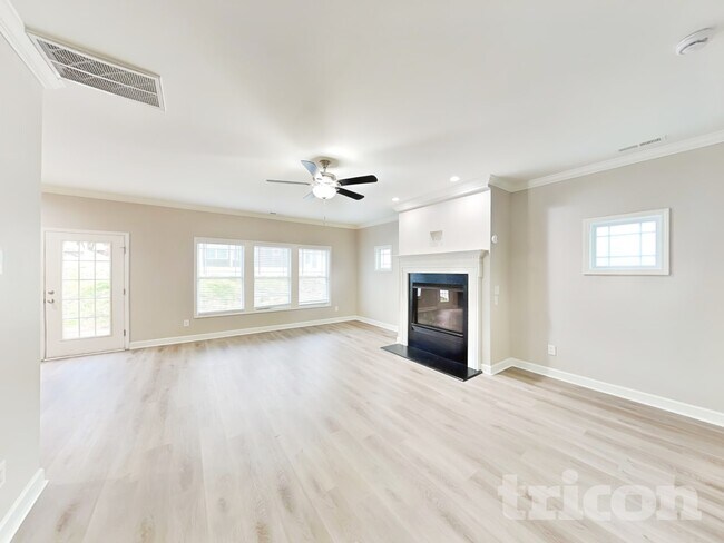 Foto del edificio - 4211 Massey Preserve Trail