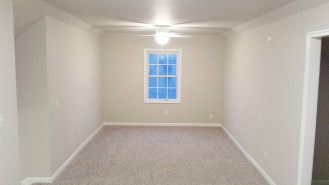 Foto del edificio - 152 Burnet St