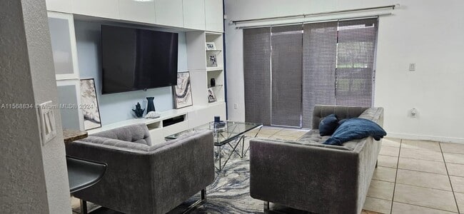Foto del edificio - 12708 SW 49th Dr