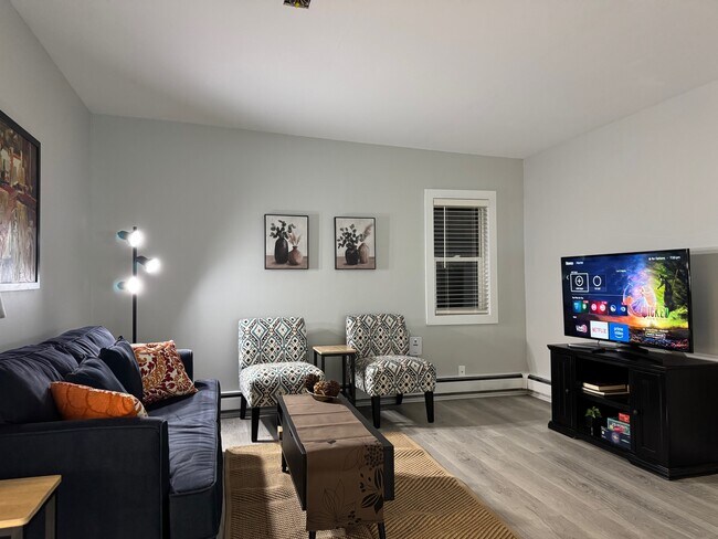 Foto del edificio - 1131 Lincoln Ave