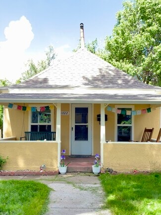 Building Photo - 1022 N Arcadia St