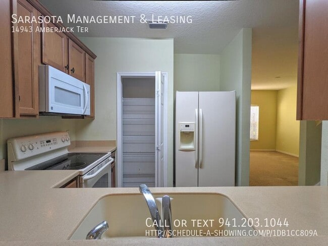 Building Photo - 14943 Amberjack Terrace