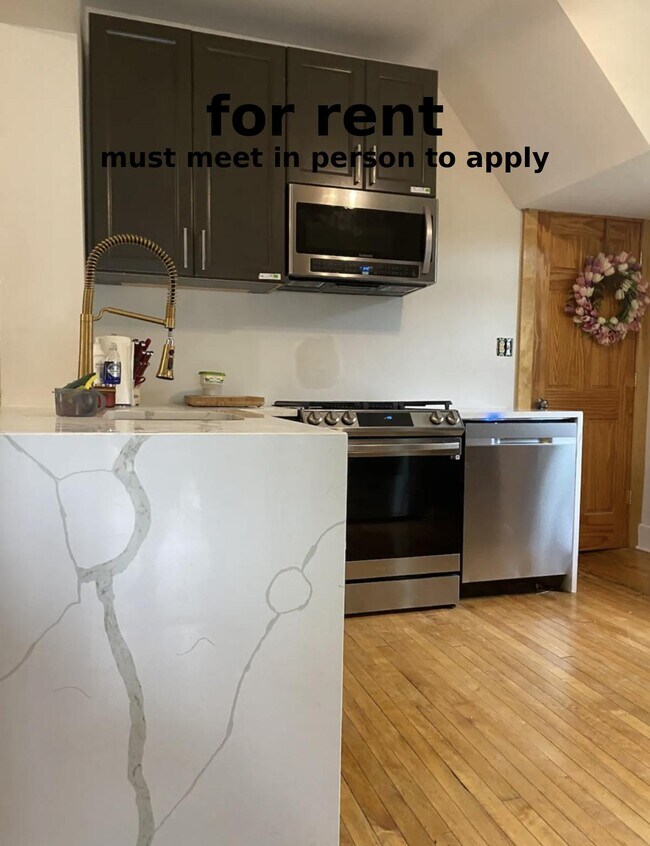 Foto del edificio - 3446 S New York Ave