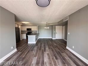 Foto del edificio - 1240 Wildwood Lakes Blvd