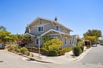 Building Photo - 840 Linden Ave