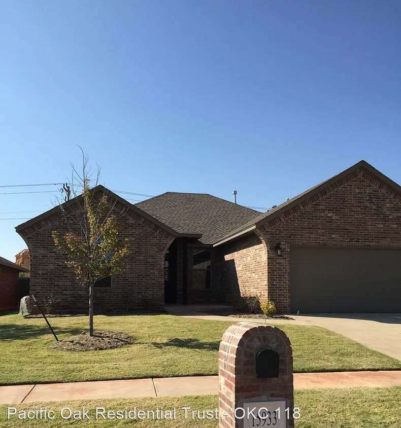 Primary Photo - 3 br, 2 bath House - 15933 Sky Run Dr