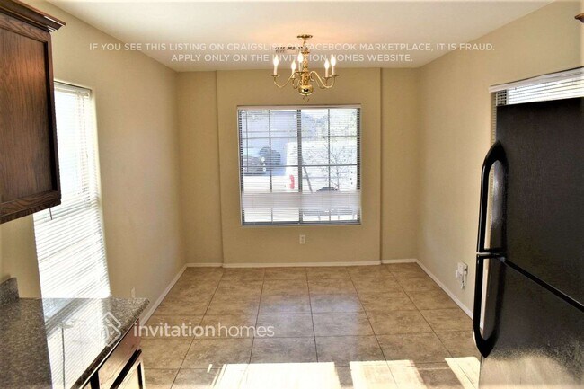 Foto del edificio - 11814 W Yuma St