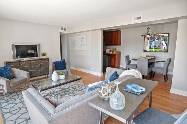 Foto del edificio - 10118 Old Orchard Ct