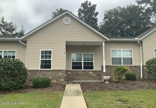 Building Photo - 101 E Rhode Island Ave