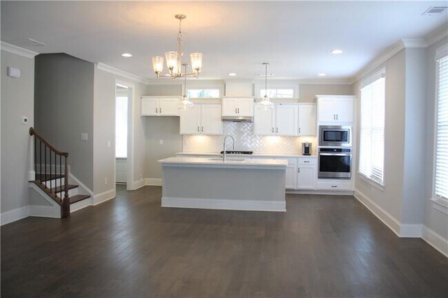 Foto del edificio - 12585 Arnold Mill Rd