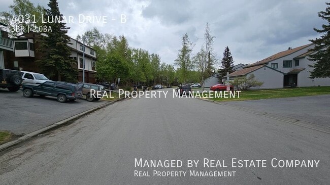 Building Photo - 4031 Lunar Dr