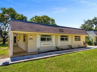 Building Photo - 17144 SW 112th Ct