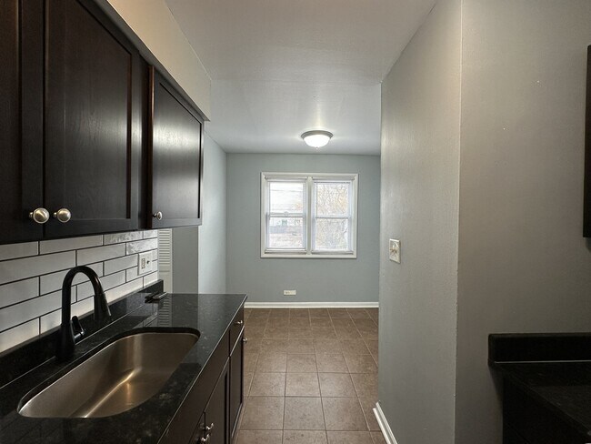 Foto del edificio - 9620 Ivanhoe Ave