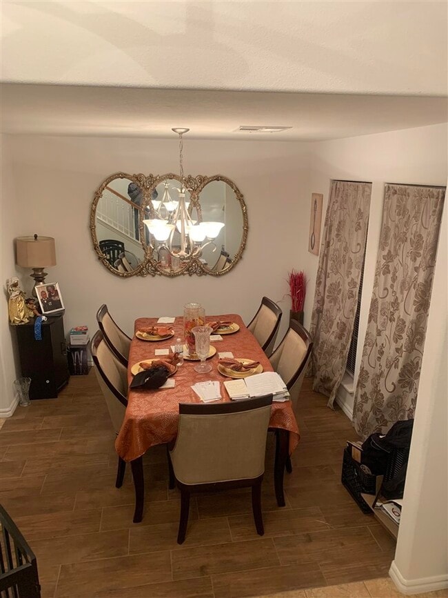 Foto del edificio - 4737 SW Greenwich Dr