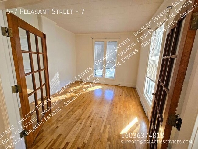Foto del edificio - 5-7 Pleasant Street-7