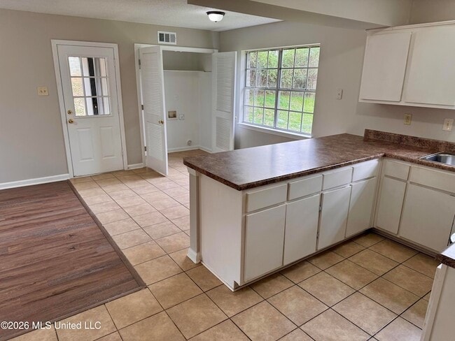 Photo - 1767 Northfield Dr House