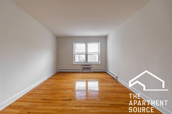 Foto del edificio - 6830 N Sheridan Rd