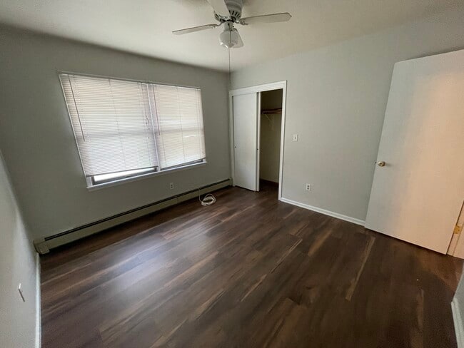 1st bedroom - 26 Scudder St
