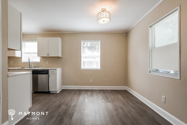 Foto del edificio - 1429 N Simpson St