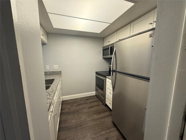 Foto del edificio - 3802 N Oak Dr
